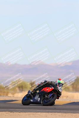 media/Feb-08-2025-CVMA (Sat) [[fcc6d2831a]]/Race 8-Supersport Middleweight/